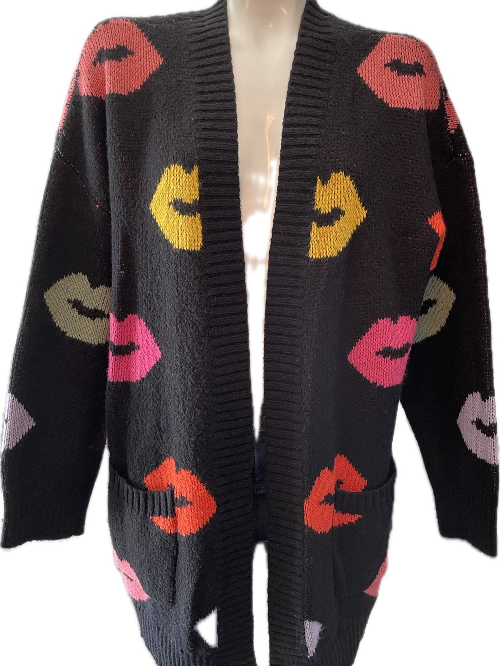 torrid Black Open-Front Cardigan with Multicolor Lip Print
